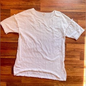 Umgee Women’s White Tunic Top with Fringe Sides, Hem and Sleeves Size L